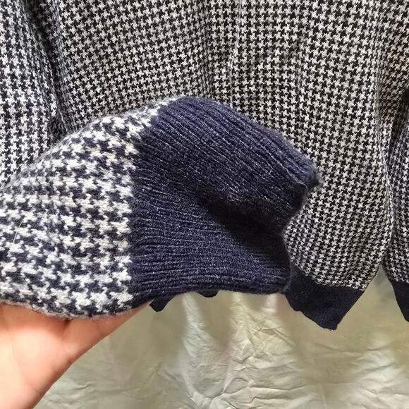 J Crew blue gray houndstooth lambs wool blend knit crewneck sweater mens large - Picture 5 of 10